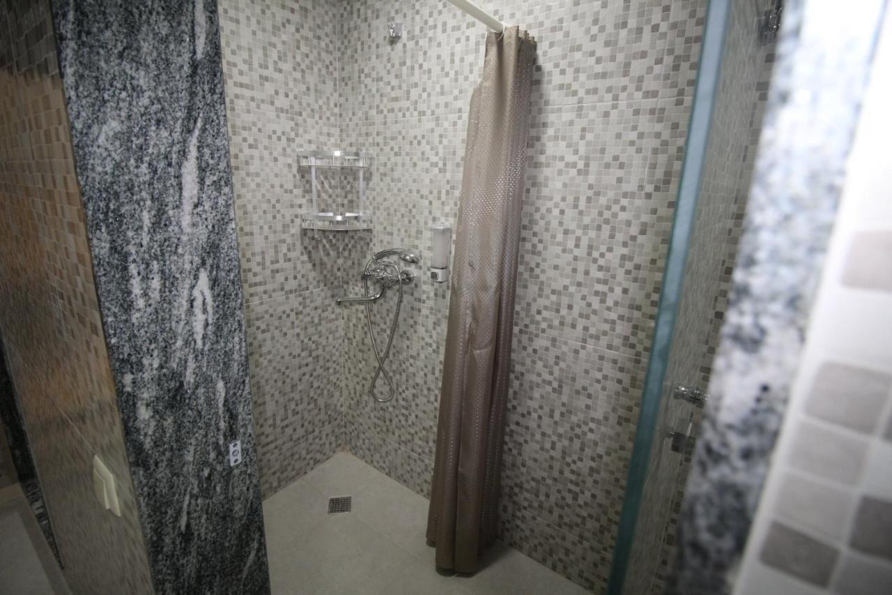 Hostel Jeal Batumi Luaran gambar